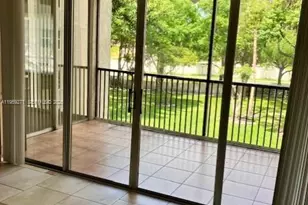 3910 Inverrary Blvd, Lauderhill, FL 33319 - Photo 11