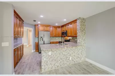 2050 NW 37th Ave, Coconut Creek, FL 33066 - Photo 17