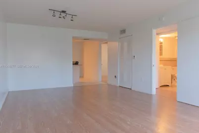 6175 NW 186th St #209, Hialeah, FL 33015 - Photo 7