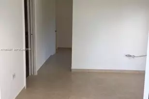 2731 NW 4th St, Miami, FL 33125 - Photo 5