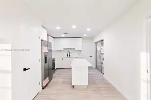 3017 Bahama Dr, Miramar, FL 33023 - Photo 7