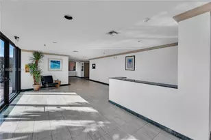 8816 Collins Ave, Surfside, FL 33154 - Photo 17