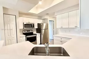 2730 Anzio Ct, Palm Beach Gardens, FL 33410 - Photo 5