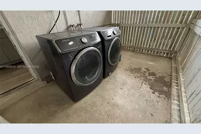 2811 NW 26th Ave #0, Oakland Park, FL 33311 - Photo 17