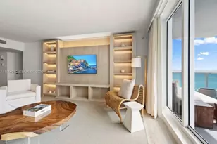 102 24th St, Miami Beach, FL 33139 - Photo 1