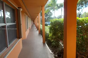 701 SW 141st Ave, Pembroke Pines, FL 33027 - Photo 11