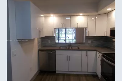 701 SW 141st Ave #110R, Pembroke Pines, FL 33027 - Photo 17