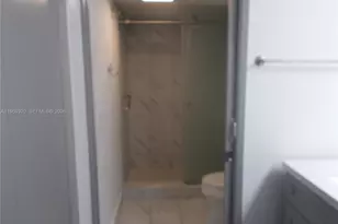 701 SW 141st Ave, Pembroke Pines, FL 33027 - Photo 37