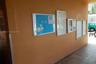 701 SW 141st Ave, Pembroke Pines, FL 33027 - Photo 7