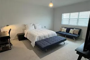 14951 Royal Oaks Ln, North Miami, FL 33181 - Photo 5