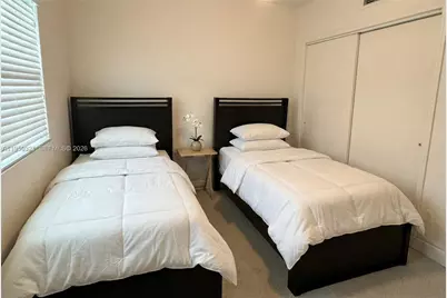 14951 Royal Oaks Ln #907, North Miami, FL 33181 - Photo 7