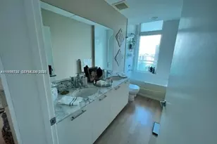 950 Brickell Bay Dr, Miami, FL 33131 - Photo 19