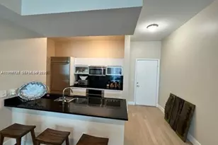 950 Brickell Bay Dr, Miami, FL 33131 - Photo 7