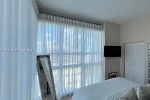 950 Brickell Bay Dr, Miami, FL 33131 - Photo 9