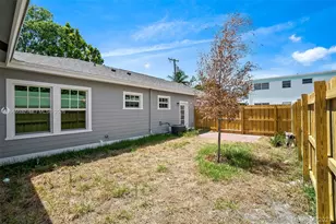 711 N L St, Lake Worth, FL 33460 - Photo 3