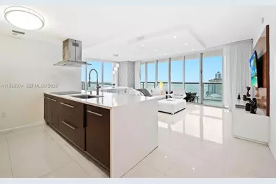 495 Brickell Ave #3301, Miami, FL 33131 - Photo 17