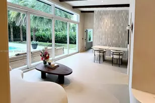 910 N Venetian Dr, Miami, FL 33139 - Photo 17