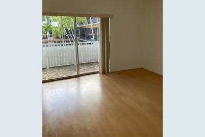 1500 NE 127th St #205, North Miami, FL 33161 - Photo 5