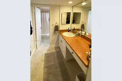 5701 Collins Ave #1705, Miami Beach, FL 33140 - Photo 15