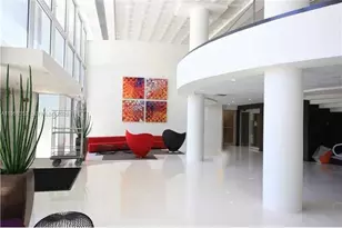 5701 Collins Ave, Miami Beach, FL 33140 - Photo 25