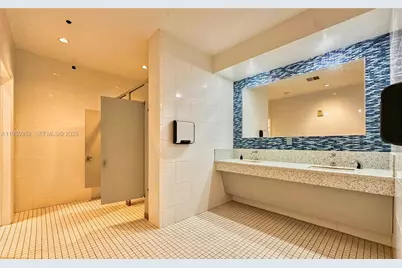 5701 Collins Ave #1705, Miami Beach, FL 33140 - Photo 49