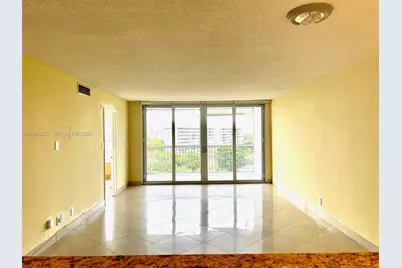 2940 N Course Dr #910, Pompano Beach, FL 33069 - Photo 5