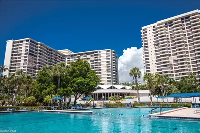 600 Three Islands Blvd #1004, Hallandale Beach, FL 33009 - Photo 29