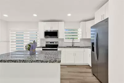 14855 Grant Ln, Homestead, FL 33033 - Photo 7