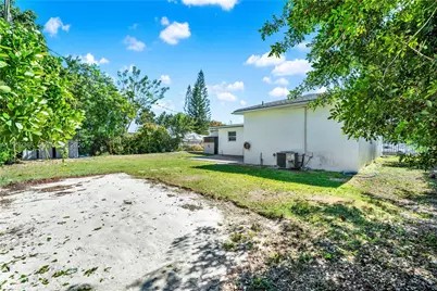 14855 Grant Ln, Homestead, FL 33033 - Photo 25
