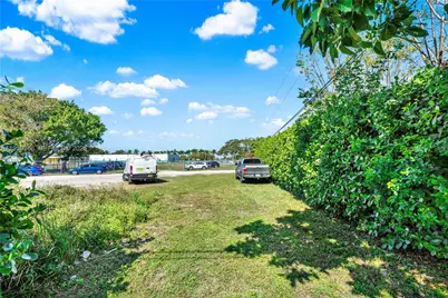 14855 Grant Ln, Homestead, FL 33033 - Photo 23