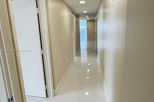 600 NE 27th St, Miami, FL 33137 - Photo 5