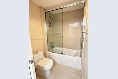 600 NE 27th St #1501, Miami, FL 33137 - Photo 11
