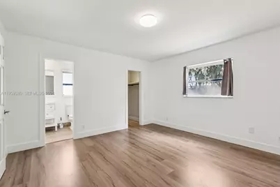 2720 NE 25th Ter, Boca Raton, FL 33431 - Photo 17