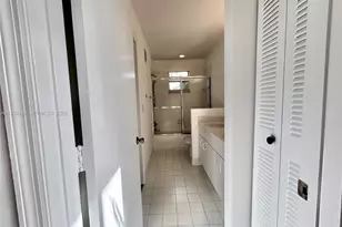 12161 SW 4th St, Pembroke Pines, FL 33025 - Photo 29