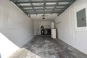 12161 SW 4th St, Pembroke Pines, FL 33025 - Photo 45