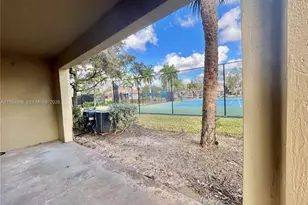 12161 SW 4th St, Pembroke Pines, FL 33025 - Photo 11