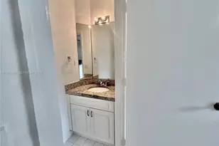 12161 SW 4th St, Pembroke Pines, FL 33025 - Photo 17