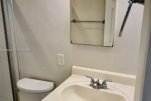 301 E McNab Rd, Pompano Beach, FL 33060 - Photo 15