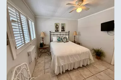 301 E McNab Rd #205, Pompano Beach, FL 33060 - Photo 11
