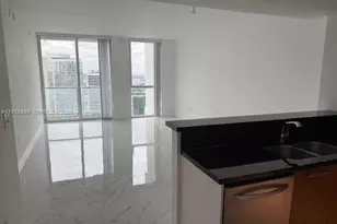 253 NE 2nd St, Miami, FL 33132 - Photo 5