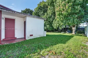 16930 NW 37th Pl, Miami Gardens, FL 33055 - Photo 11