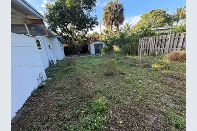 4210 SW 10th St, Plantation, FL 33317 - Photo 19