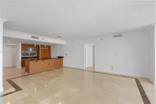 50 Biscayne Blvd, Miami, FL 33132 - Photo 9
