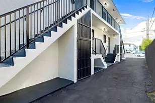 329 SW 9th Ave, Miami, FL 33130 - Photo 7