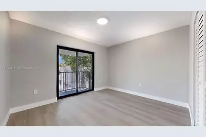 329 SW 9th Ave, Miami, FL 33130 - Photo 33