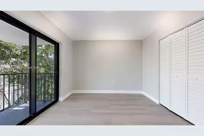 329 SW 9th Ave, Miami, FL 33130 - Photo 35