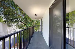 329 SW 9th Ave, Miami, FL 33130 - Photo 43