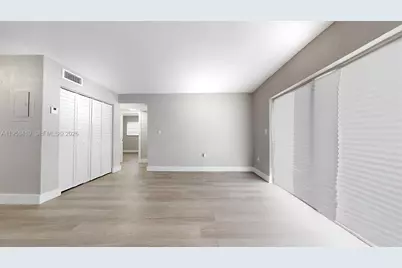 329 SW 9th Ave, Miami, FL 33130 - Photo 87