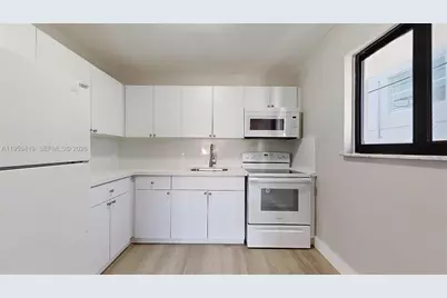 329 SW 9th Ave, Miami, FL 33130 - Photo 69