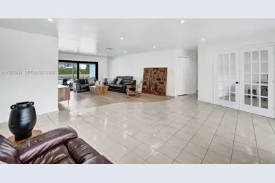 16653 Golfview Dr, Weston, FL 33326 - Photo 19